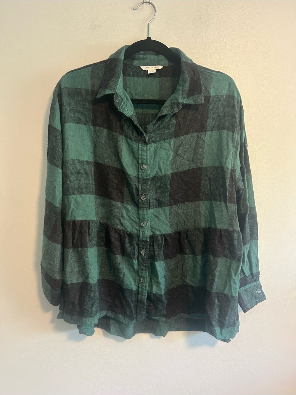 American eagle small Green and Black Plaid Button-Up long sleeve Peplum Shirt